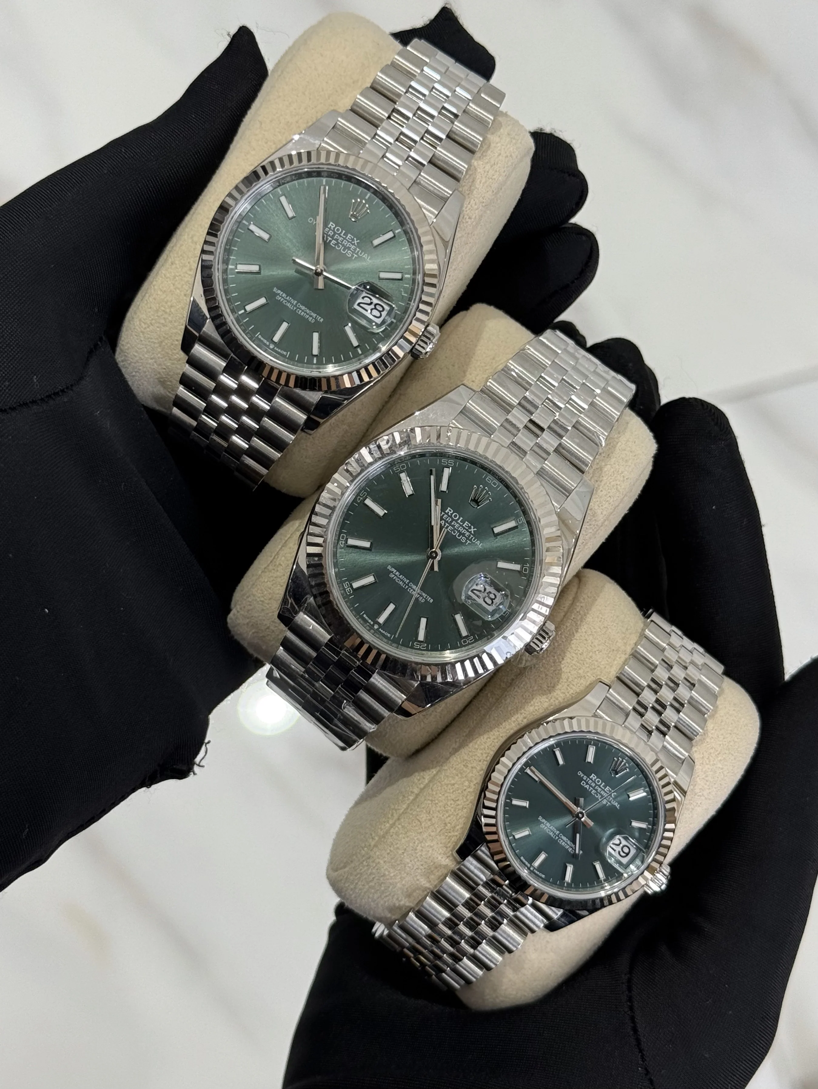 Rolex Datejust 41 Mint Green Dial Fluted Bezel Jubilee Stainless Steel 126334 | 2023 | 41mm - Image 8